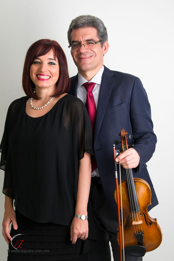 Cuauhtémoc Rivera y Yolanda Martínez